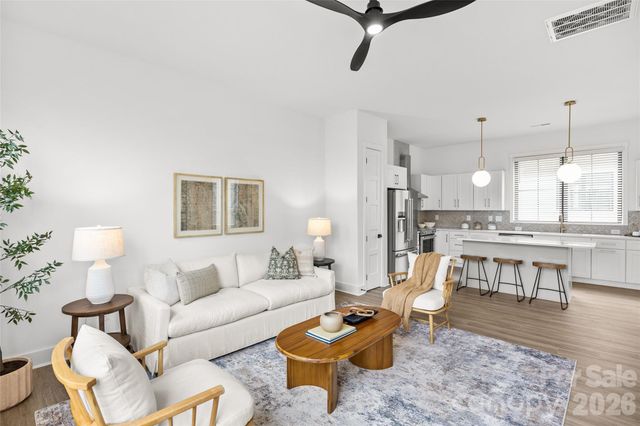 4041 S Tryon Street, Charlotte, NC 28217