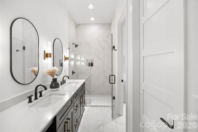 4041 S Tryon Street, Charlotte, NC 28217