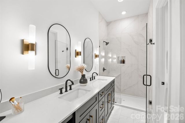 4041 S Tryon Street, Charlotte, NC 28217