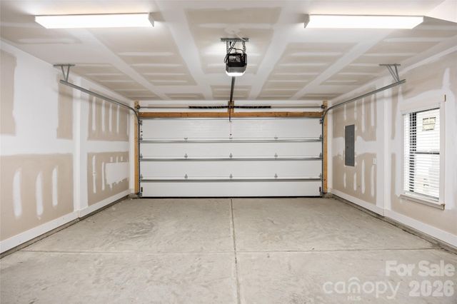 4041 S Tryon Street, Charlotte, NC 28217