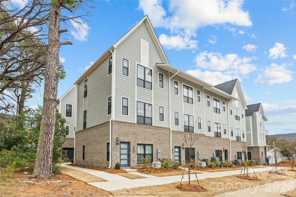 4041 S Tryon Street, Charlotte, NC 28217