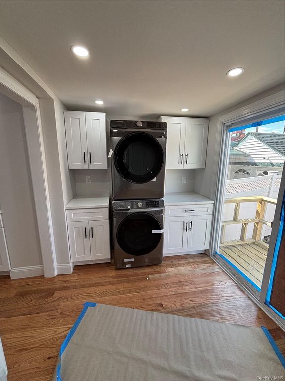 94-28 209 Street, Queens Village, NY 11428 — photo 5