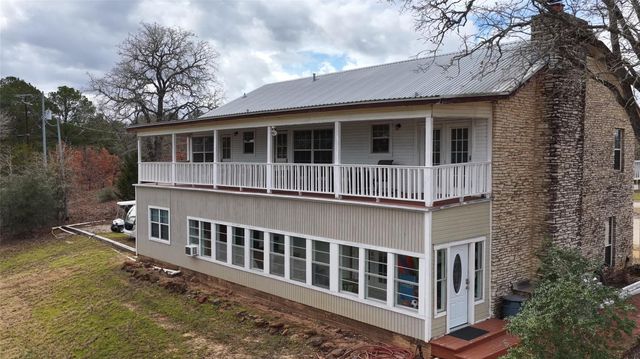 182 Little Ranch RD, Red Rock, TX 78662