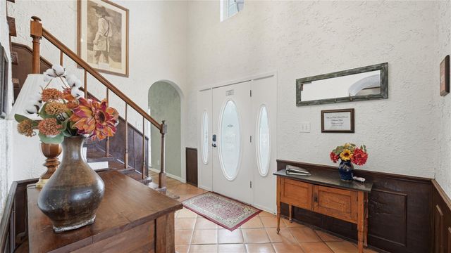 182 Little Ranch RD, Red Rock, TX 78662