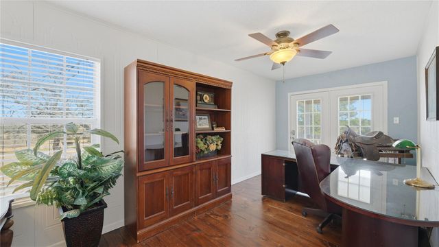 182 Little Ranch RD, Red Rock, TX 78662