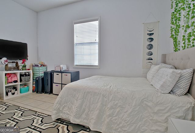 747 S Fairfield Drive, Peachtree City, GA 30269