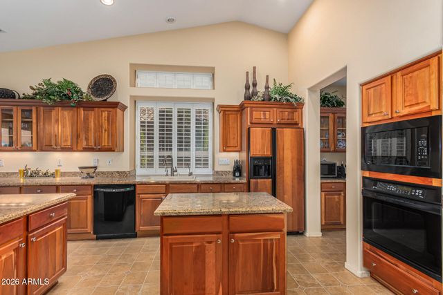 15064 W DOUBLE TREE Way, Surprise, AZ 85374