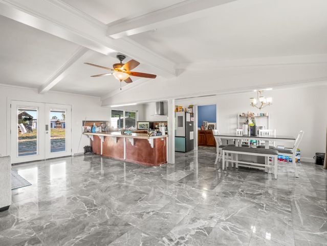 6110 W Nebraska Avenue, Caruthers, CA 93609