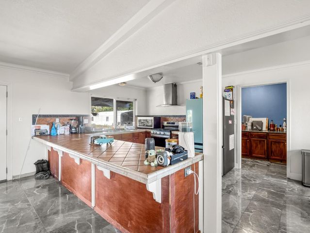 6110 W Nebraska Avenue, Caruthers, CA 93609