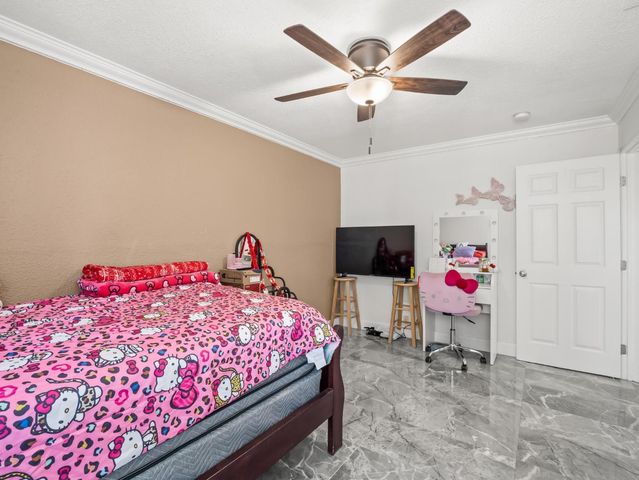 6110 W Nebraska Avenue, Caruthers, CA 93609