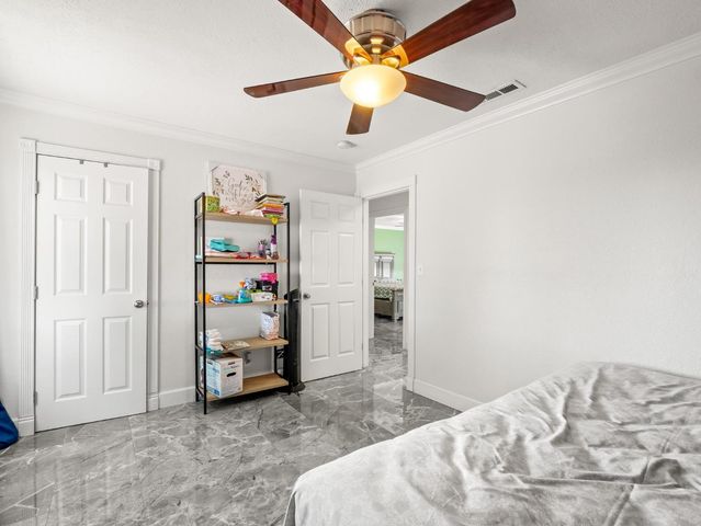 6110 W Nebraska Avenue, Caruthers, CA 93609