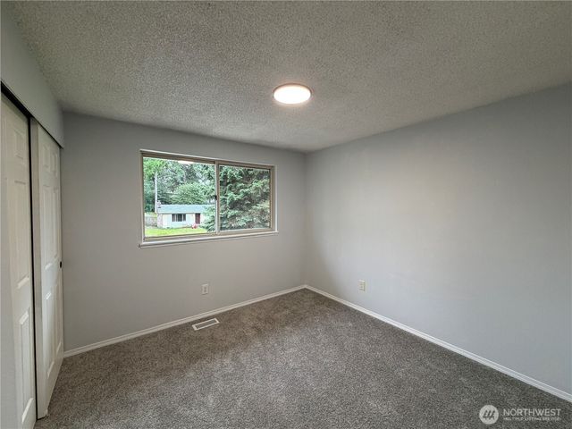 1615 154th Street E, Tacoma, WA 98445