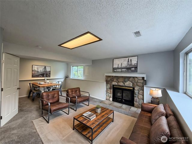 1615 154th Street E, Tacoma, WA 98445
