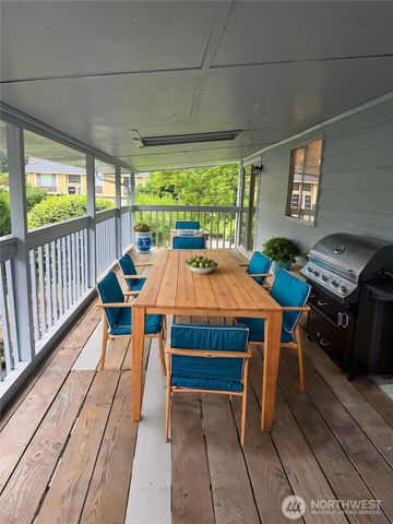 1615 154th Street E, Tacoma, WA 98445