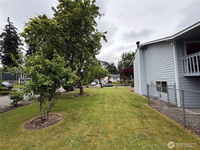 1615 154th Street E, Tacoma, WA 98445