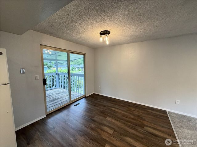 1615 154th Street E, Tacoma, WA 98445