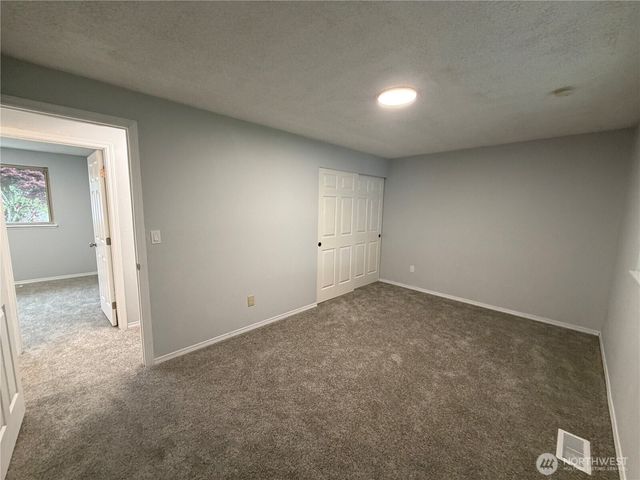 1615 154th Street E, Tacoma, WA 98445