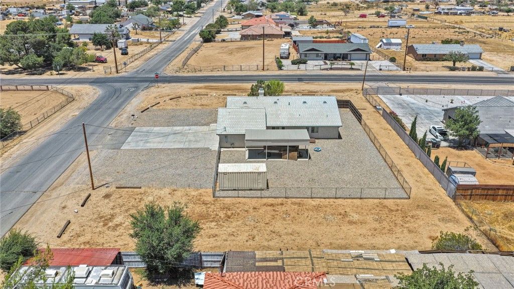 Image 31 of property listing at 11281 4th, Hesperia, CA 92345