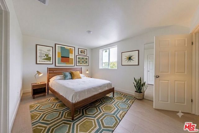 946 E 21st Street, Los Angeles, CA 90011