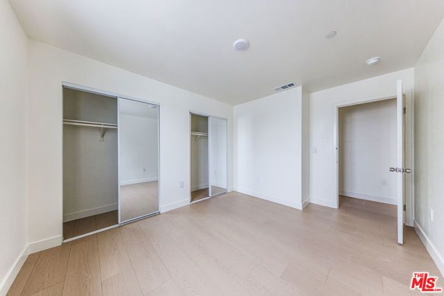 946 E 21st Street, Los Angeles, CA 90011