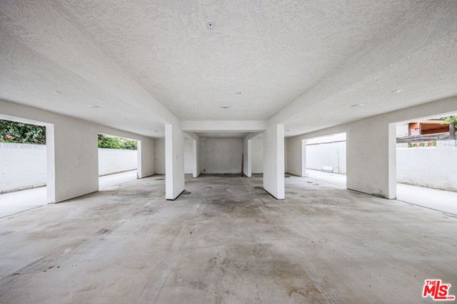 946 E 21st Street, Los Angeles, CA 90011
