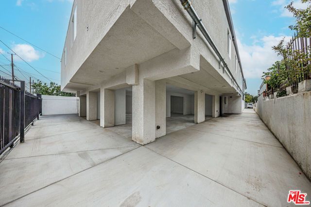 946 E 21st Street, Los Angeles, CA 90011