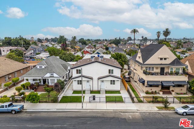 946 E 21st Street, Los Angeles, CA 90011