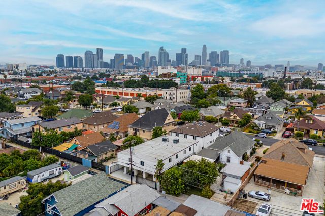 946 E 21st Street, Los Angeles, CA 90011