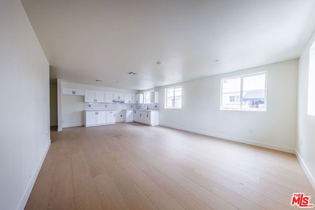 946 E 21st Street, Los Angeles, CA 90011