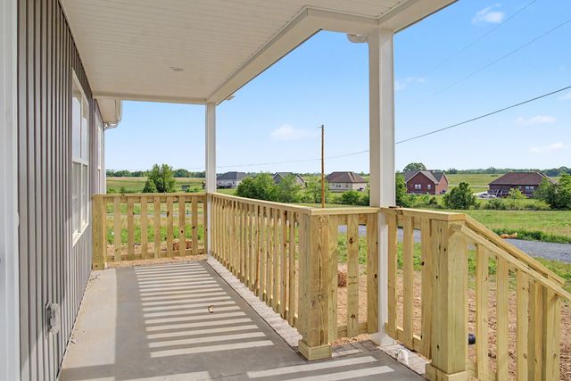 137 Martha Circle, Lafayette, TN 37083