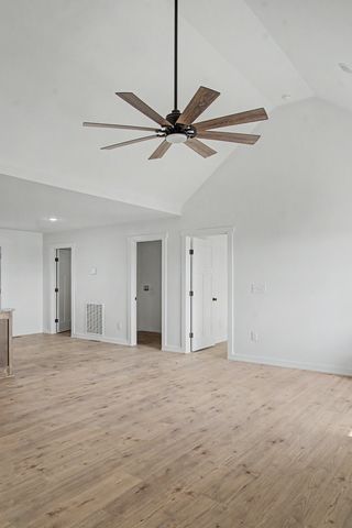 137 Martha Circle, Lafayette, TN 37083