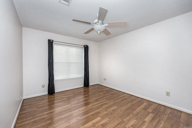 25 Glendale Drive, Cabot, AR 72023