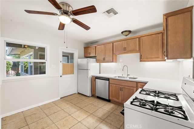 3725 Tahoe Court, Riverside, CA 92506