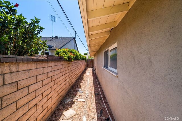 3725 Tahoe Court, Riverside, CA 92506