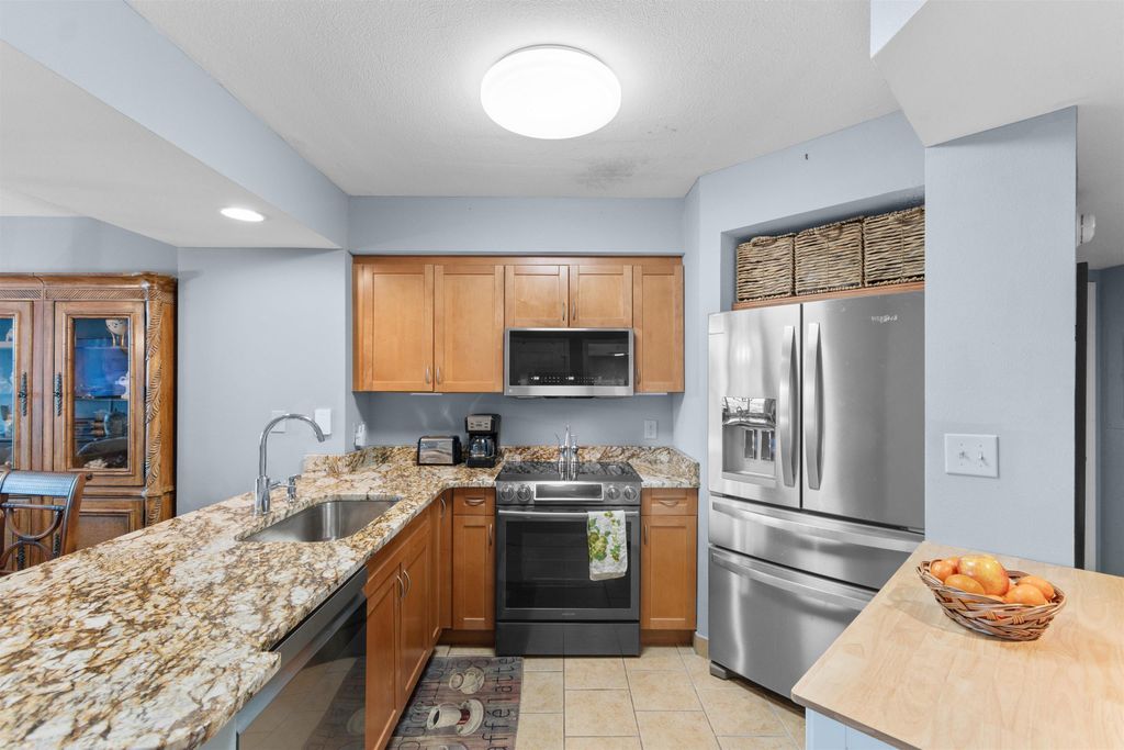 2100 Sea Mountain Hwy Unit 118, North Myrtle Beach, SC 29582 — photo 4
