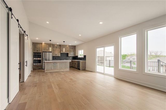 7551 NW Gower Avenue, Kansas City, MO 64151