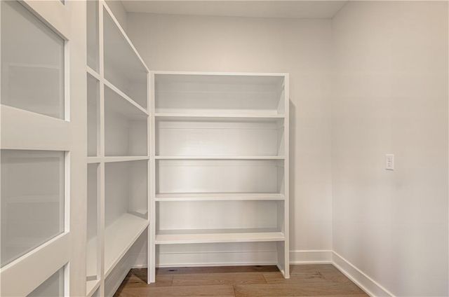 7551 NW Gower Avenue, Kansas City, MO 64151