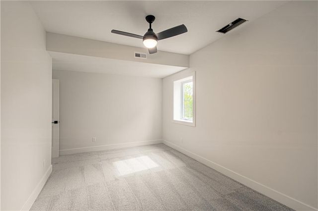 7551 NW Gower Avenue, Kansas City, MO 64151