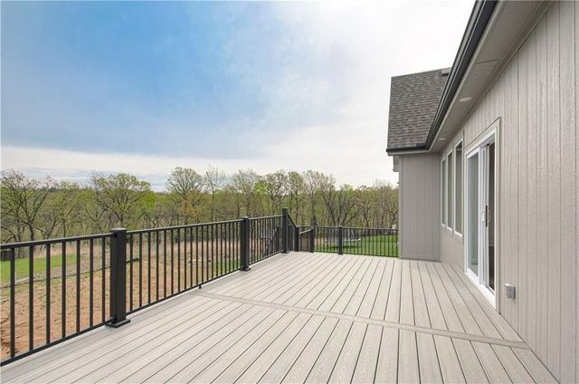 7551 NW Gower Avenue, Kansas City, MO 64151