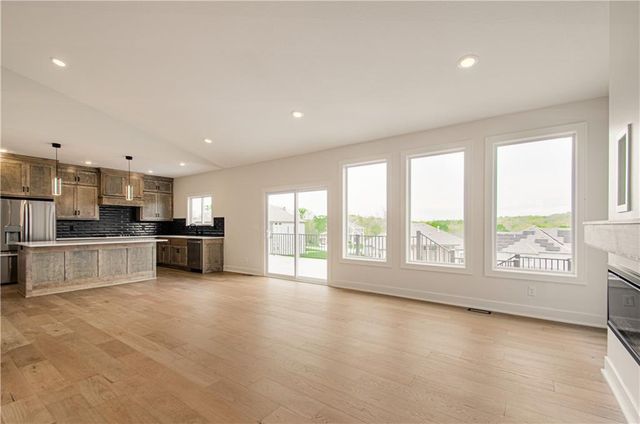 7551 NW Gower Avenue, Kansas City, MO 64151