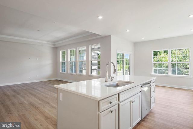 10785 WINDMILL CREEK LN, Berlin, MD 21811