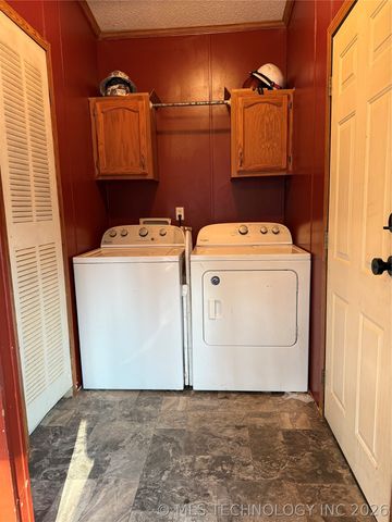 5779 E 455 Road, Adair, OK 74330