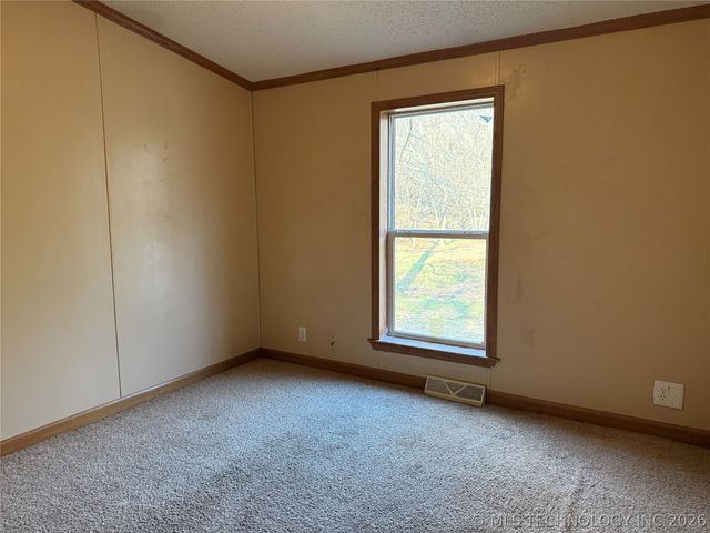 5779 E 455 Road, Adair, OK 74330