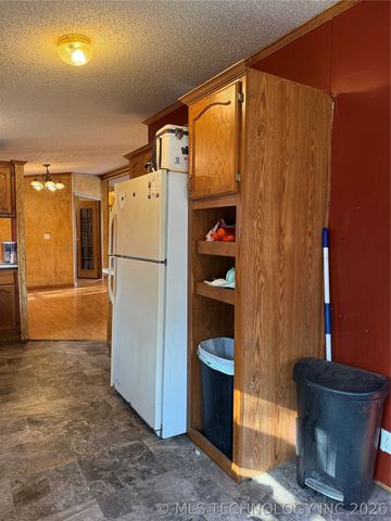 5779 E 455 Road, Adair, OK 74330