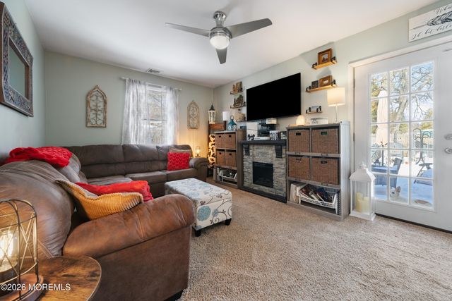 330 Riviera Drive, Forked River, NJ 08731