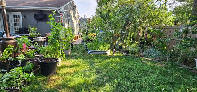 330 Riviera Drive, Forked River, NJ 08731