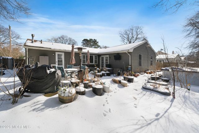 330 Riviera Drive, Forked River, NJ 08731