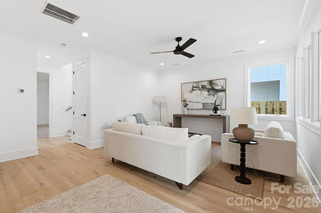 610 Walnut Street, Davidson, NC 28036