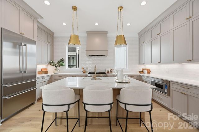 610 Walnut Street, Davidson, NC 28036