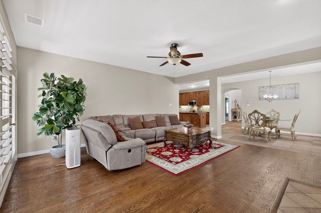 15827 Buffalo Creek Drive, Frisco, TX 75035